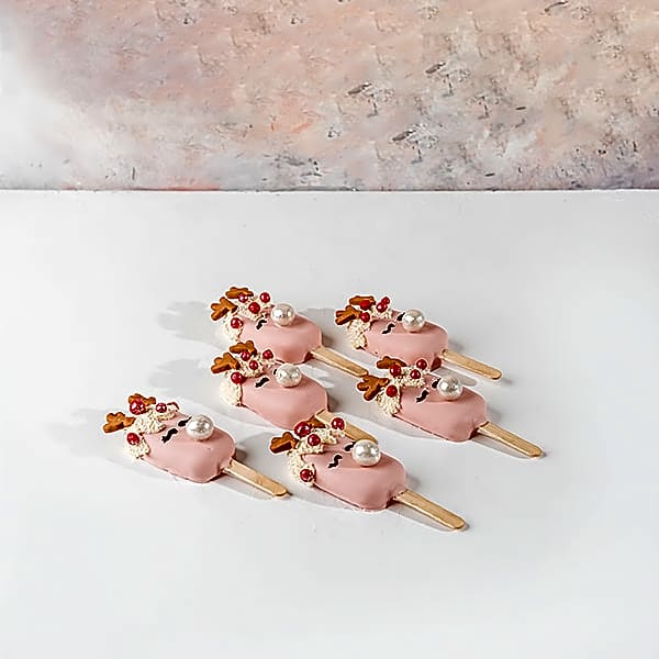 Pretty Reindeer Cakesicles by NJD view 1
