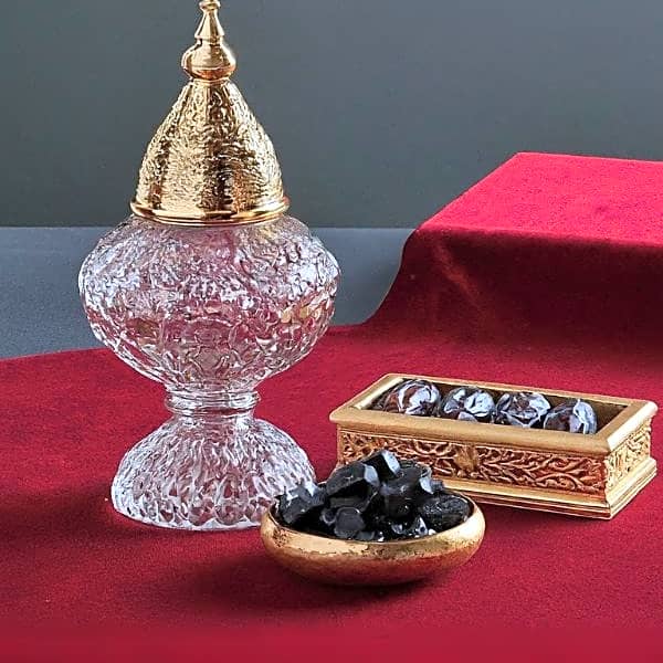 Gold Small Rectangle-7 pieces of Dates+Laboratory & incense view 1