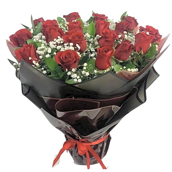 Red rose bouquet and decoration view 1
