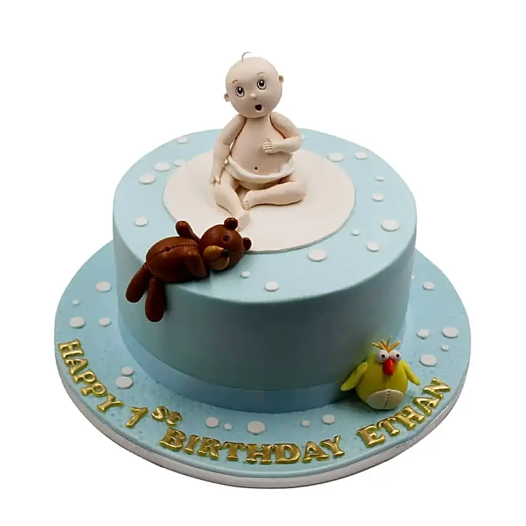 Baby and bear cake view 1