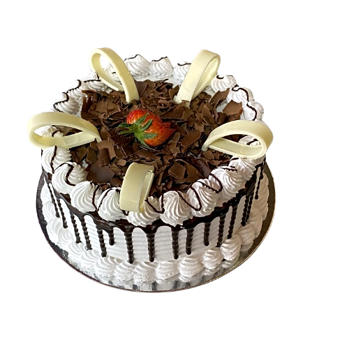 Cake with white cream and chocolate view 1