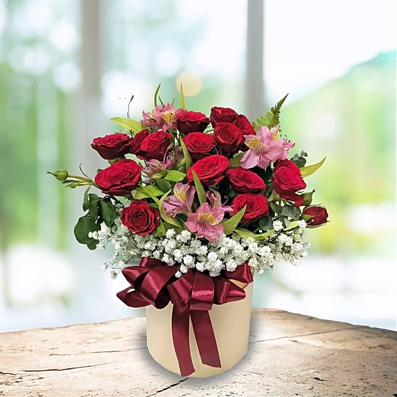 BA002 Roses Spray (Baby Rose) Box Arrangement view 1
