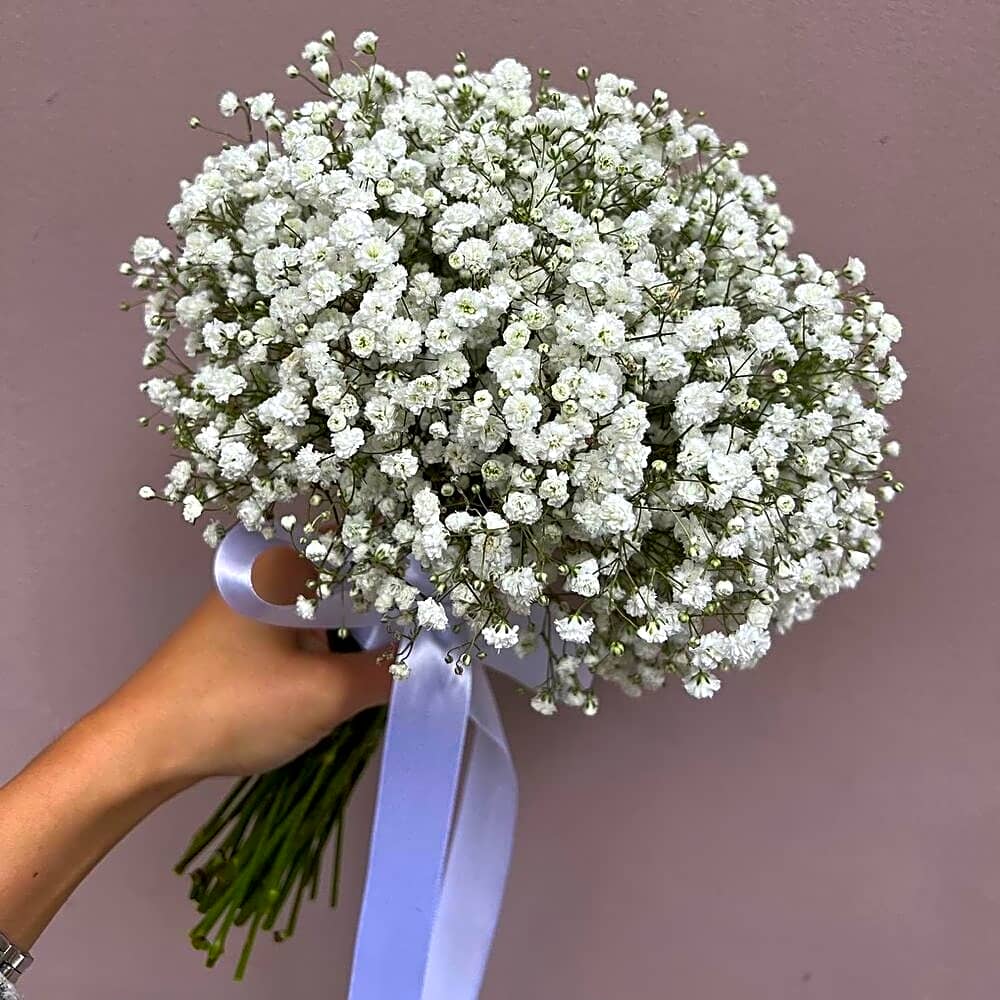 Gypsophila wedding bouquet view 1