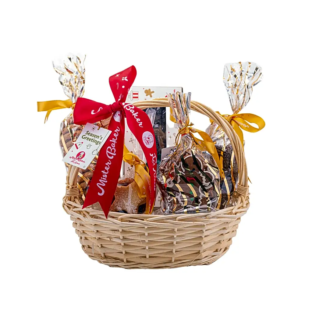 Small Gift Basket Hamper | Christmas Hamper view 1