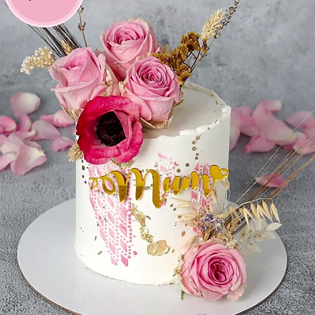 Mother’s Cake view 1