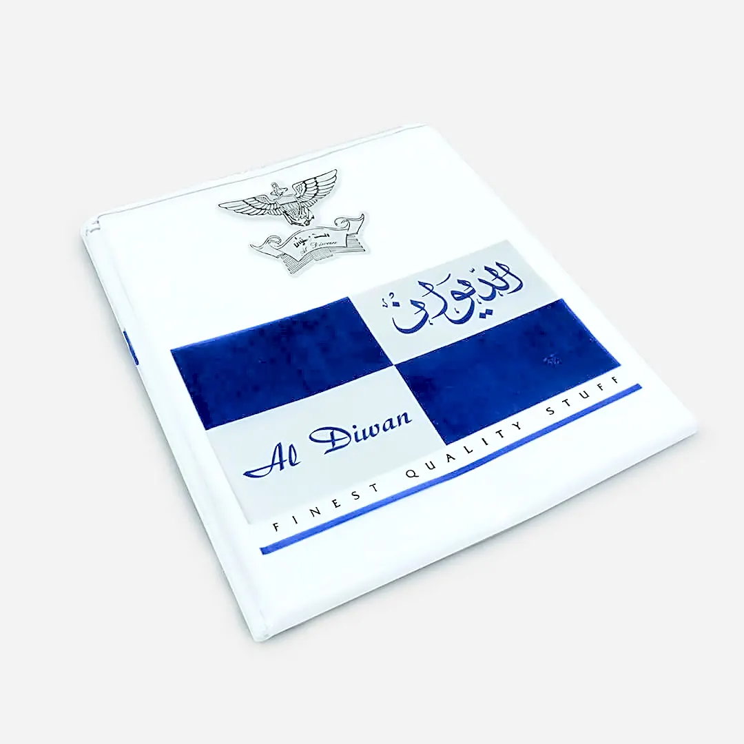 1v Al-Diwan waistcoat, plain white color, line on the end, mixed with polyester and cotton, comfortable and practical men’s waistcoat