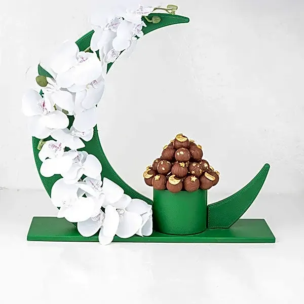 Luxury Cake pop Hamper view 1