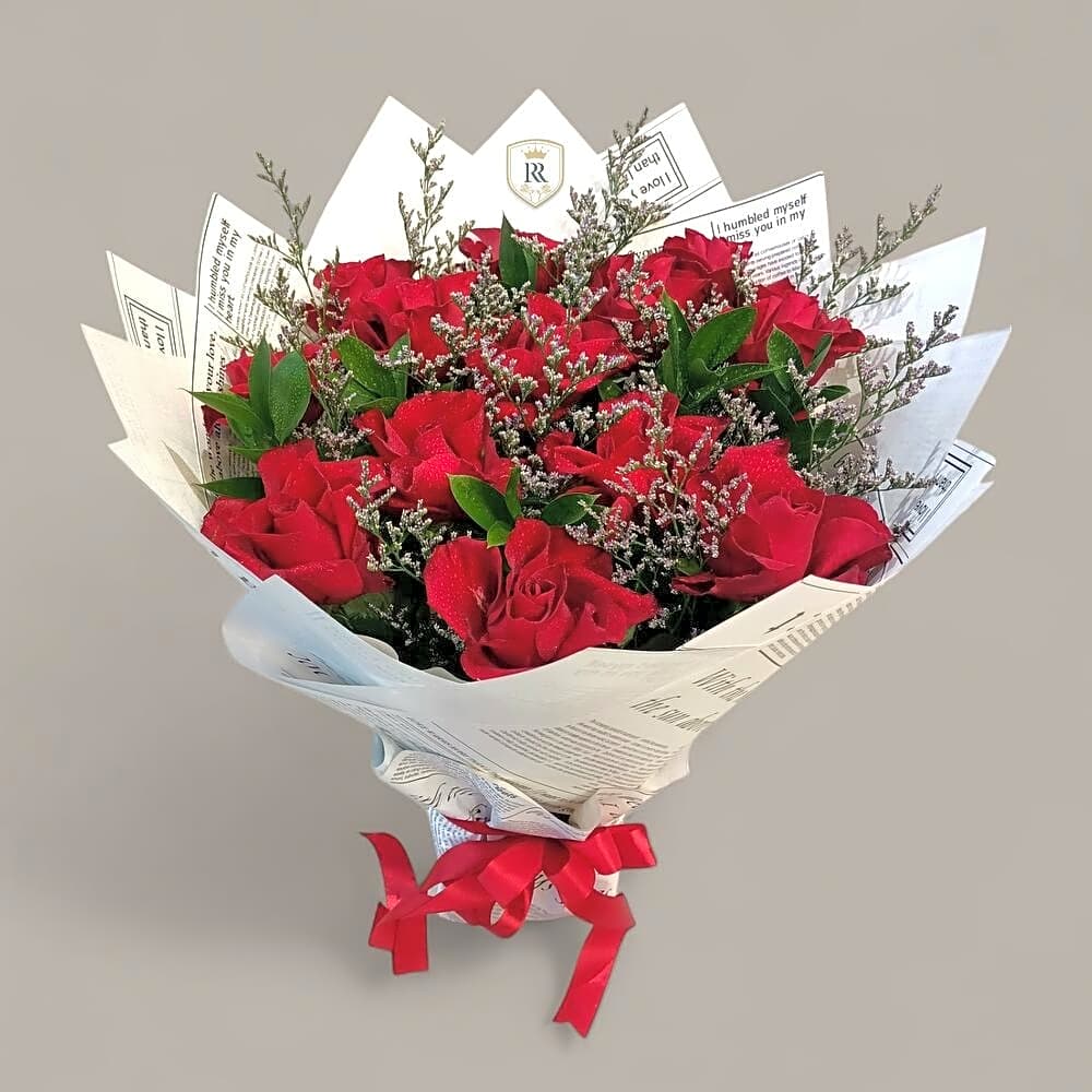 Red roses with gypsum. view 1