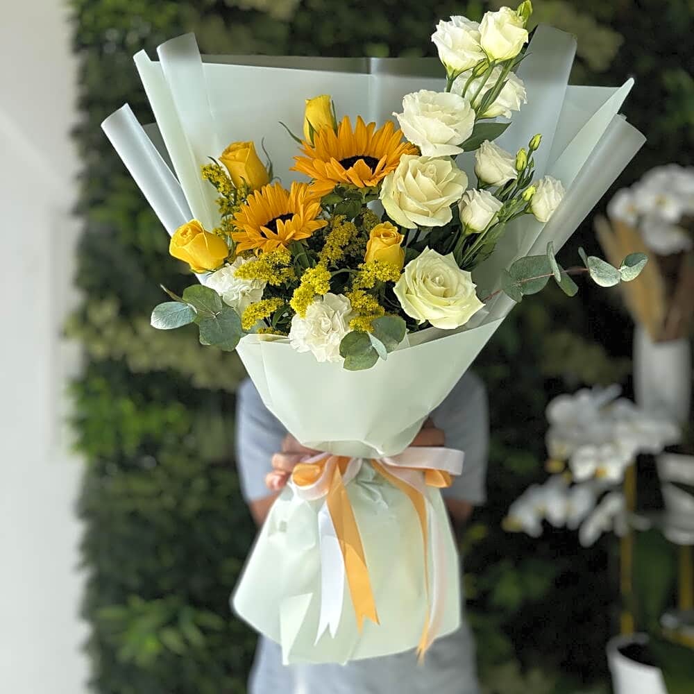Open bouquet flowing sun view 1