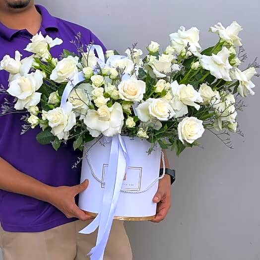 White and Cream Mix Box Flower view 1