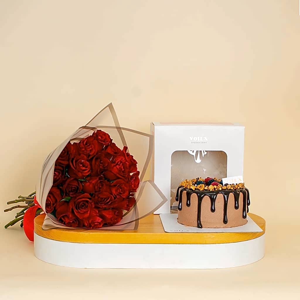 Voila Chocolate Cake & Red Roses Bouquet view 1
