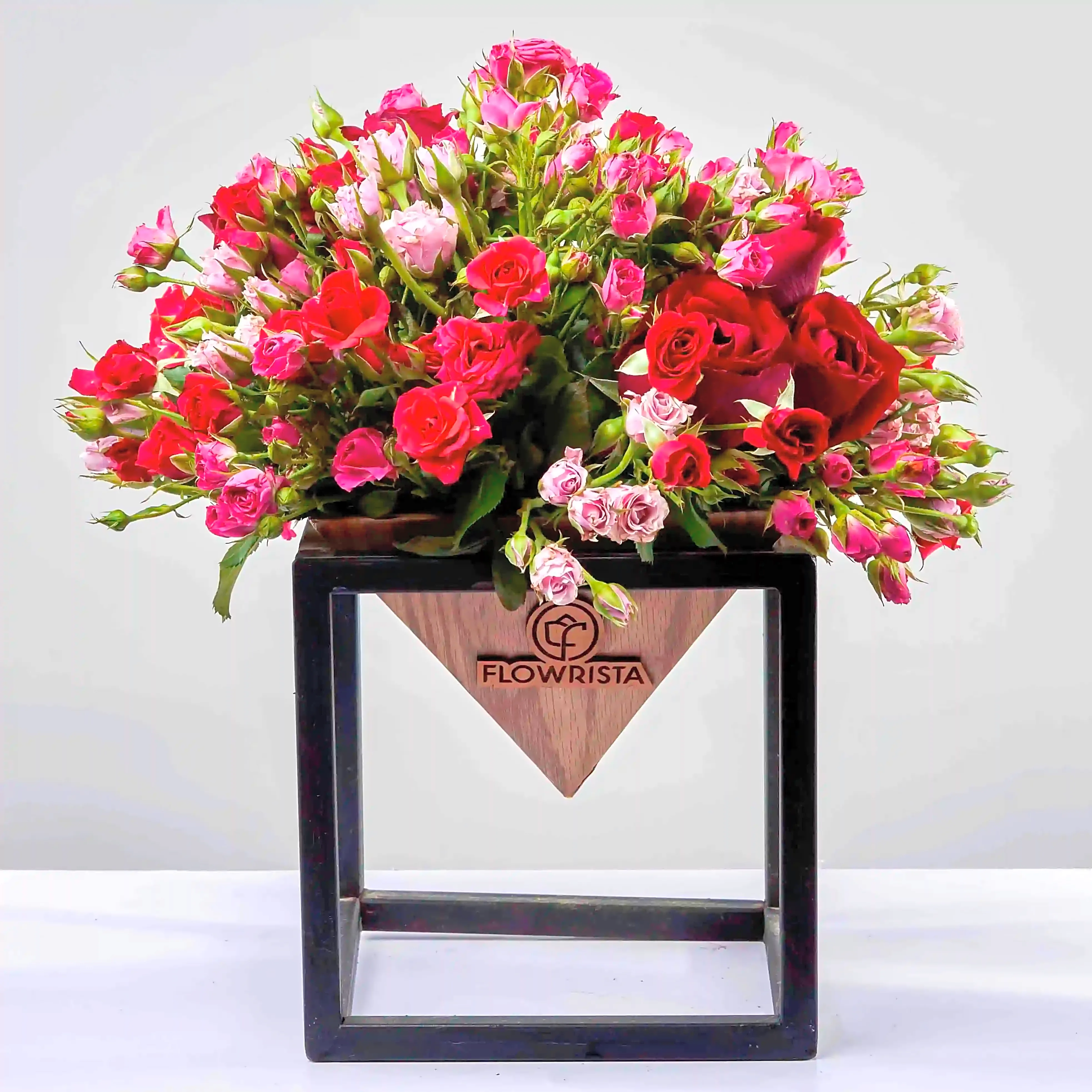 Flowrista | Flory Baby Roses view 1