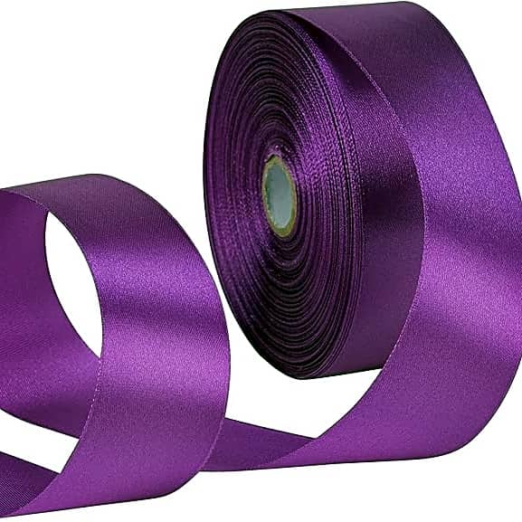 Purple gift ribbons view 1