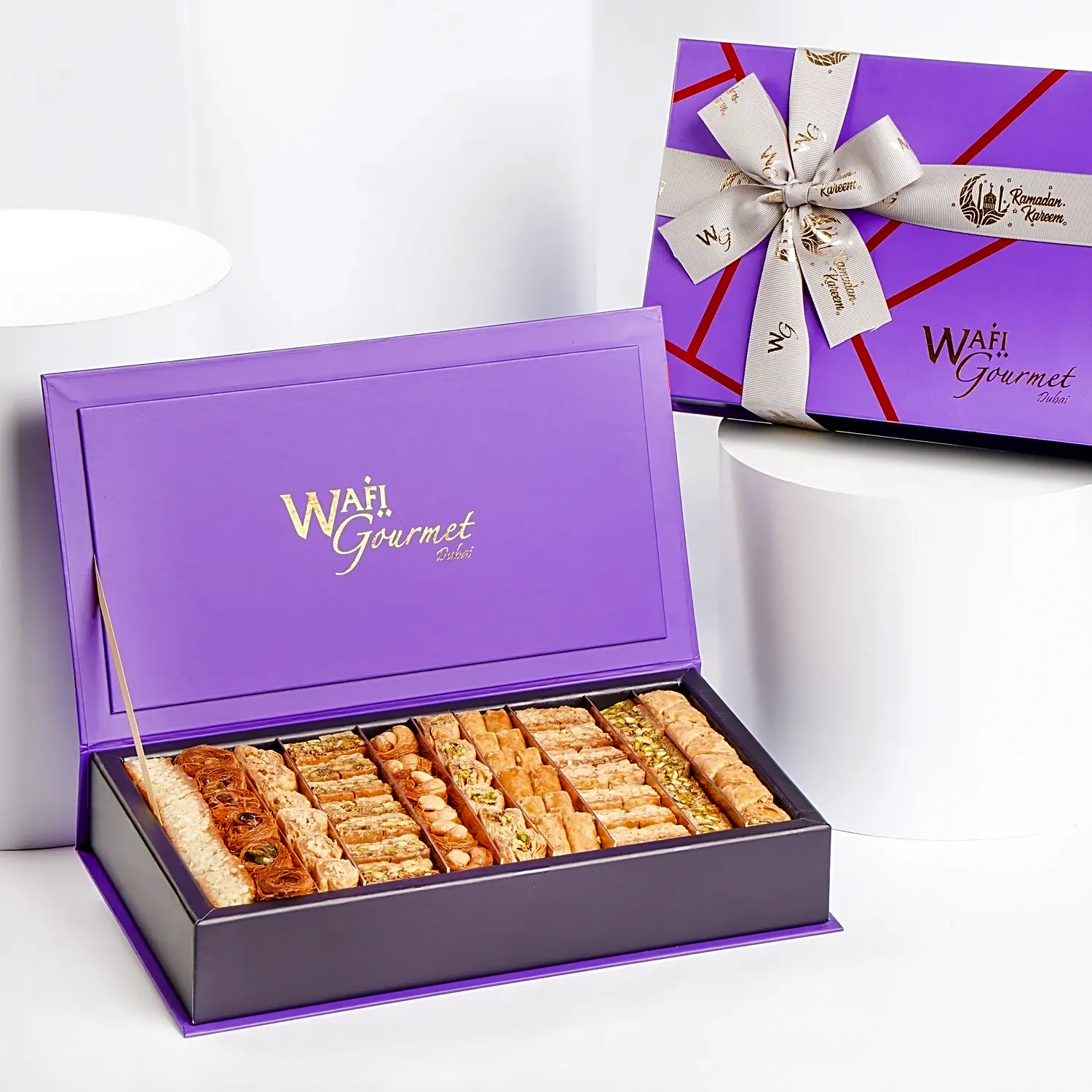 ASSORTED BAKLAWA GIFT BOX MEDIUM view 1