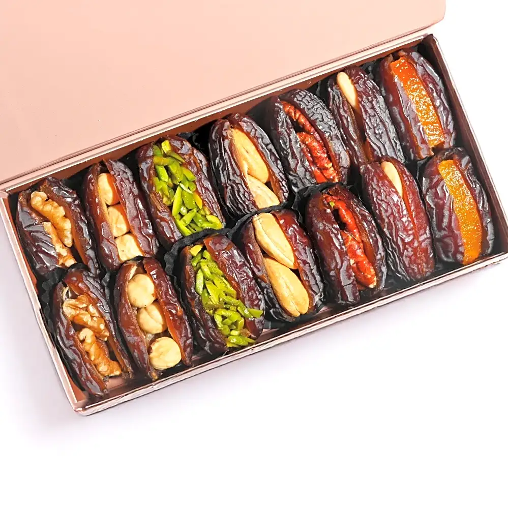 MAJDOUL DATES STFD W/NUTS MAGNET GIFT BOX SML view 1