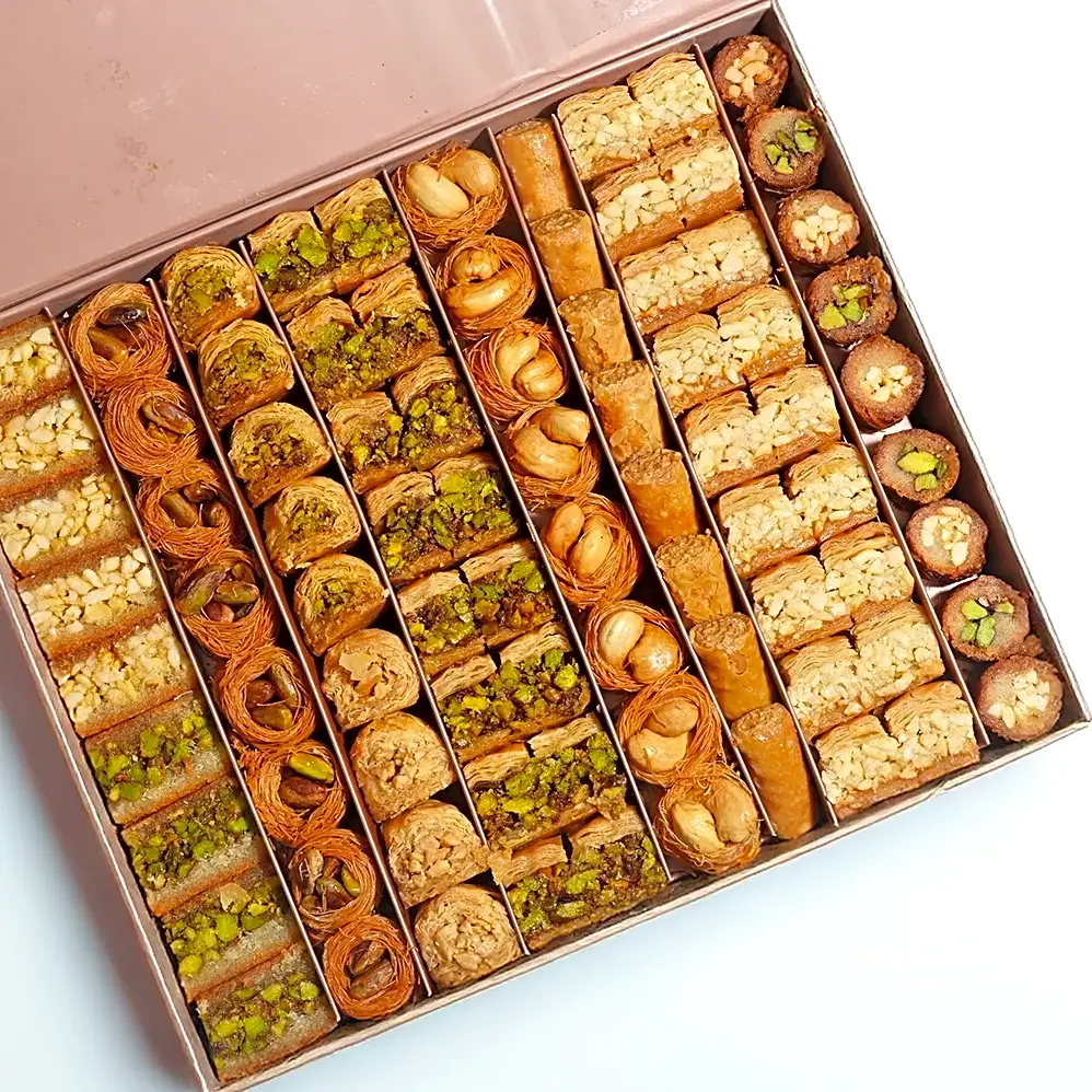 WG BAKLAWA MAGNET GIFT BOX LG view 1