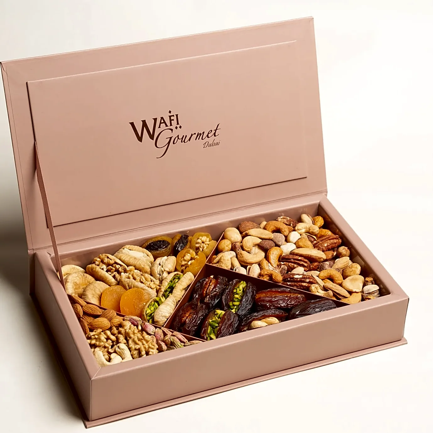 WG MAJDOUL DATES W/DRIED FRUIT AND NUTS LG