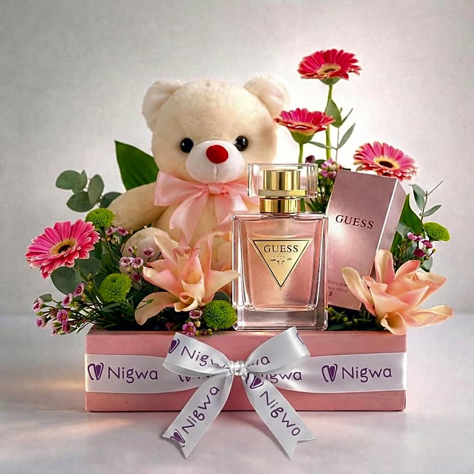 Guess Pink Luxury Gift Hamper view 1