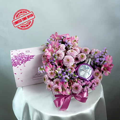 Ahmed Al Maghribi Lavender Kiss Flowers Gift Box view 1