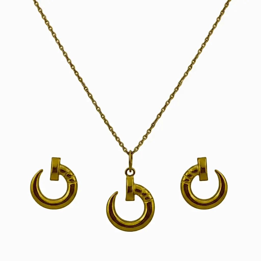 Chain with pendant in the shape of a star 1 view 1