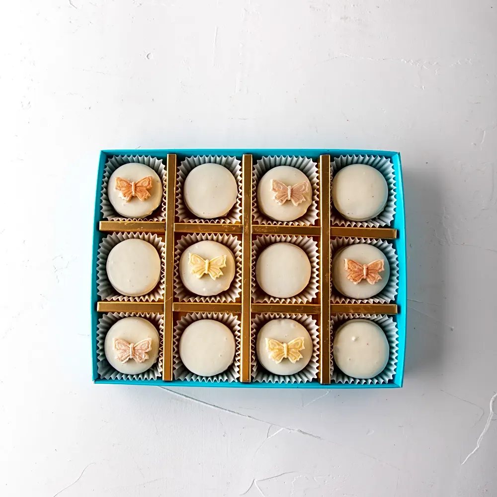 White Chocolate Covered Oreos by NJD