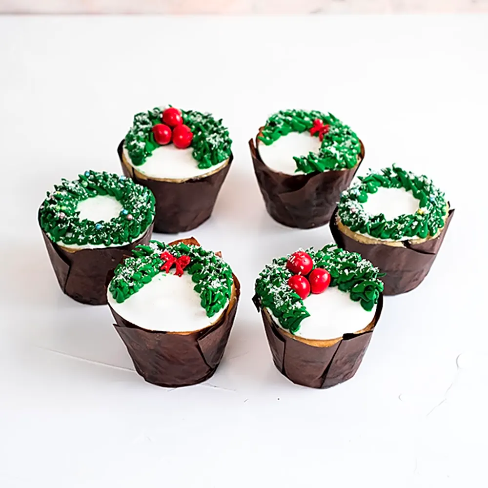 Wreath Cupcakes