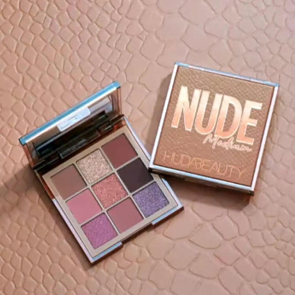 Huda Beauty Nude Obsessions Eyeshadow Palette (Nude Medium)