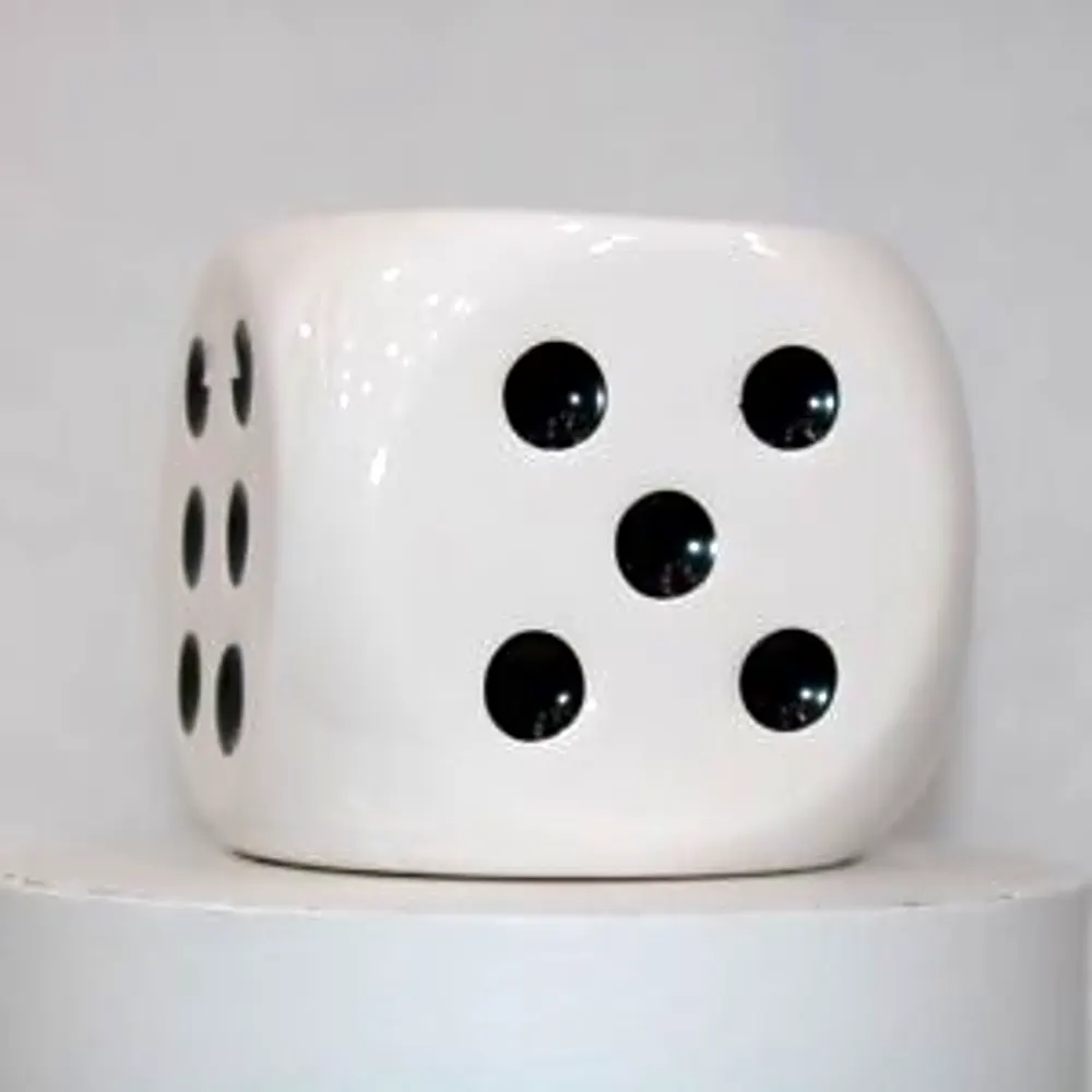 DICE CERAMIC POT 2