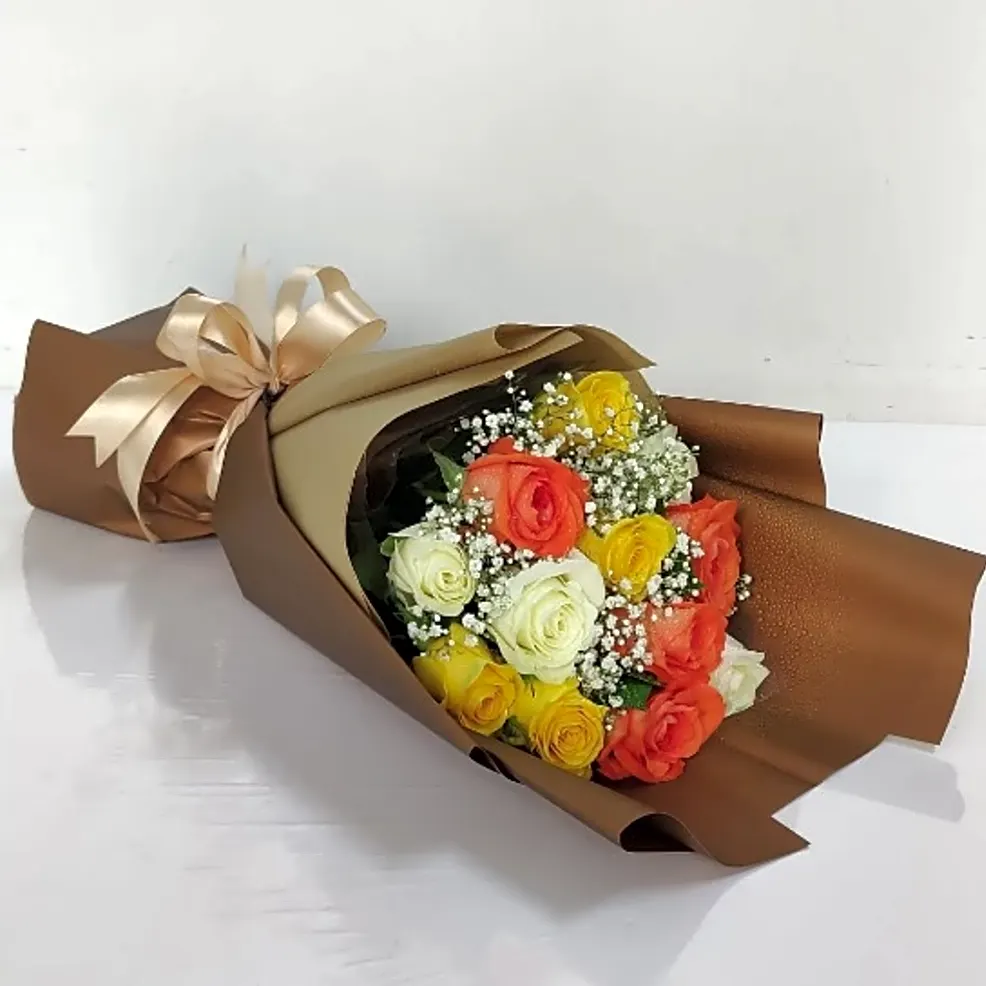 Rose bouquet with dark brown paper