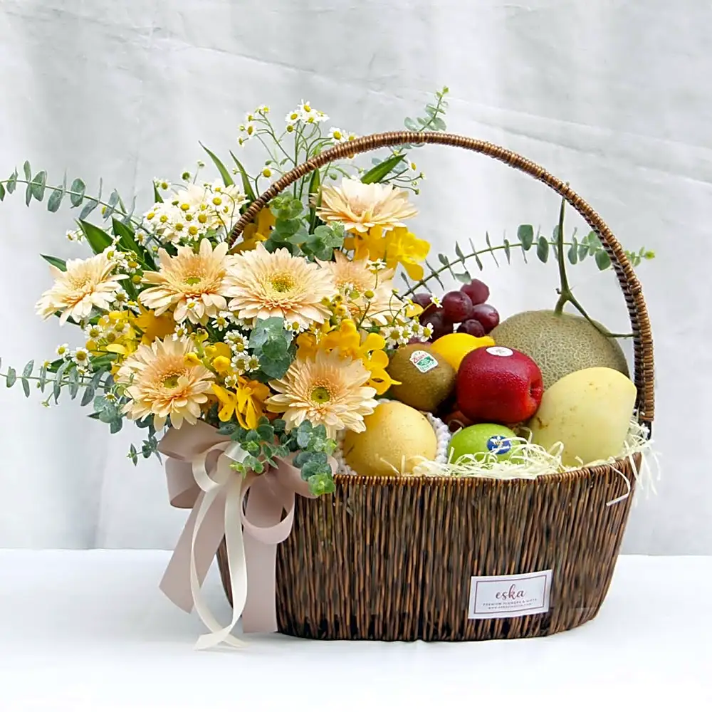 Premium Fruitful Basket