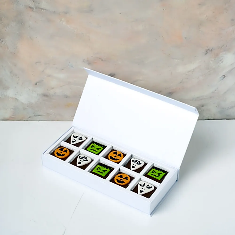 10 Monsters in 1 Box