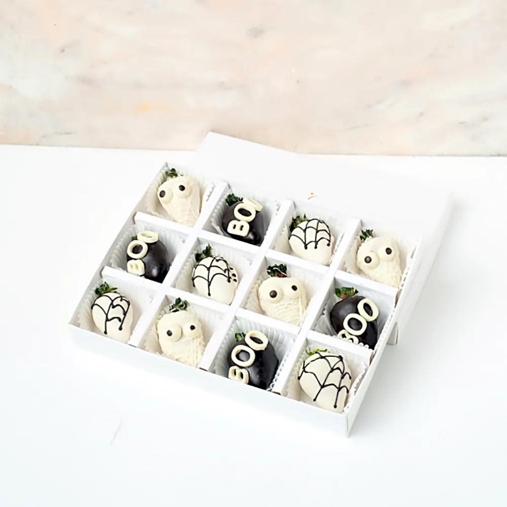 BOO! Chocolate Covered Strawberries