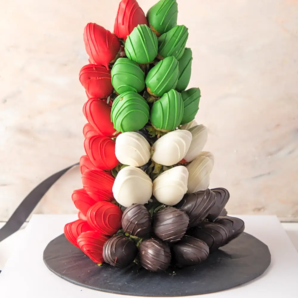 UAE  STRAWBERRIES TOWER