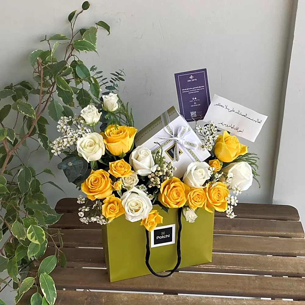 Bouquet of roses with chocolate2