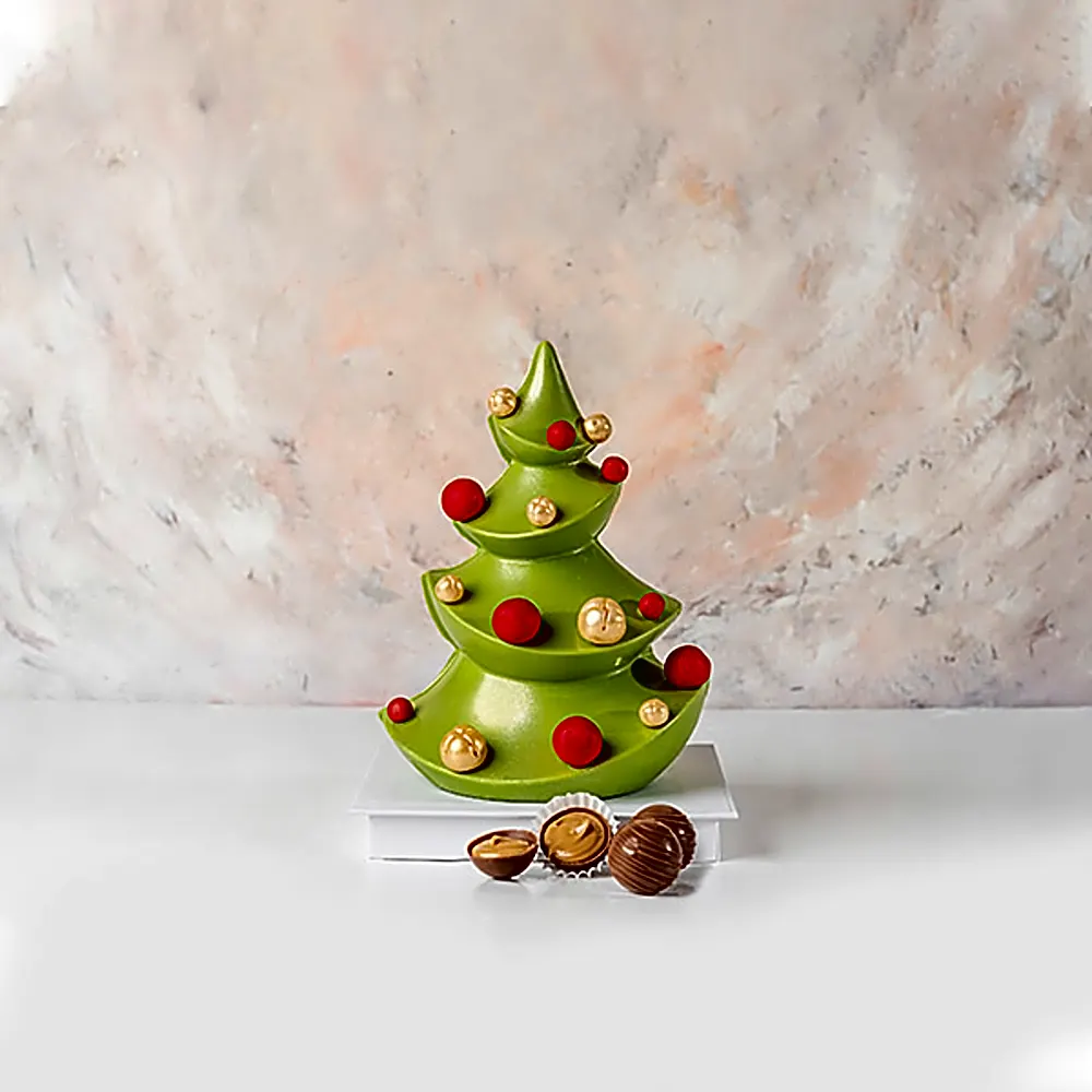 Green and Red Christmas Tree by NJD