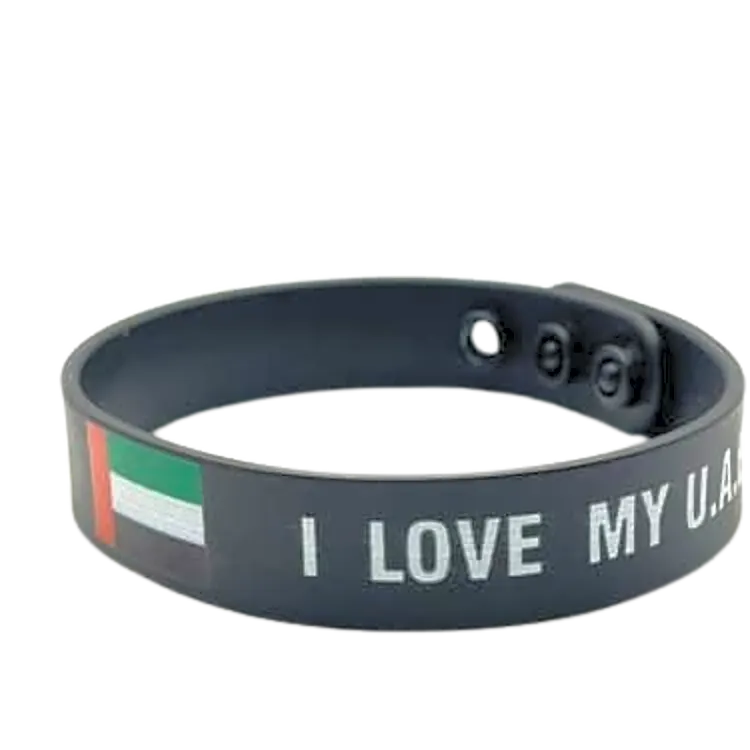 Sweatshirts with the UAE flag 7