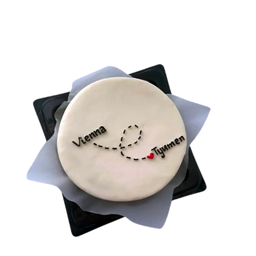 Cake with white cream 0