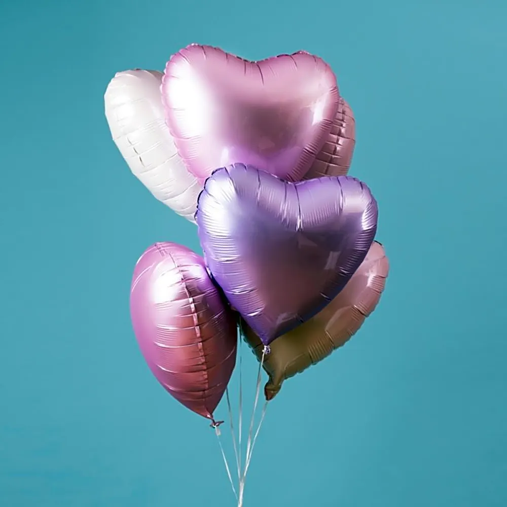 2 Heart Shaped Chrome Balloons5 ballon