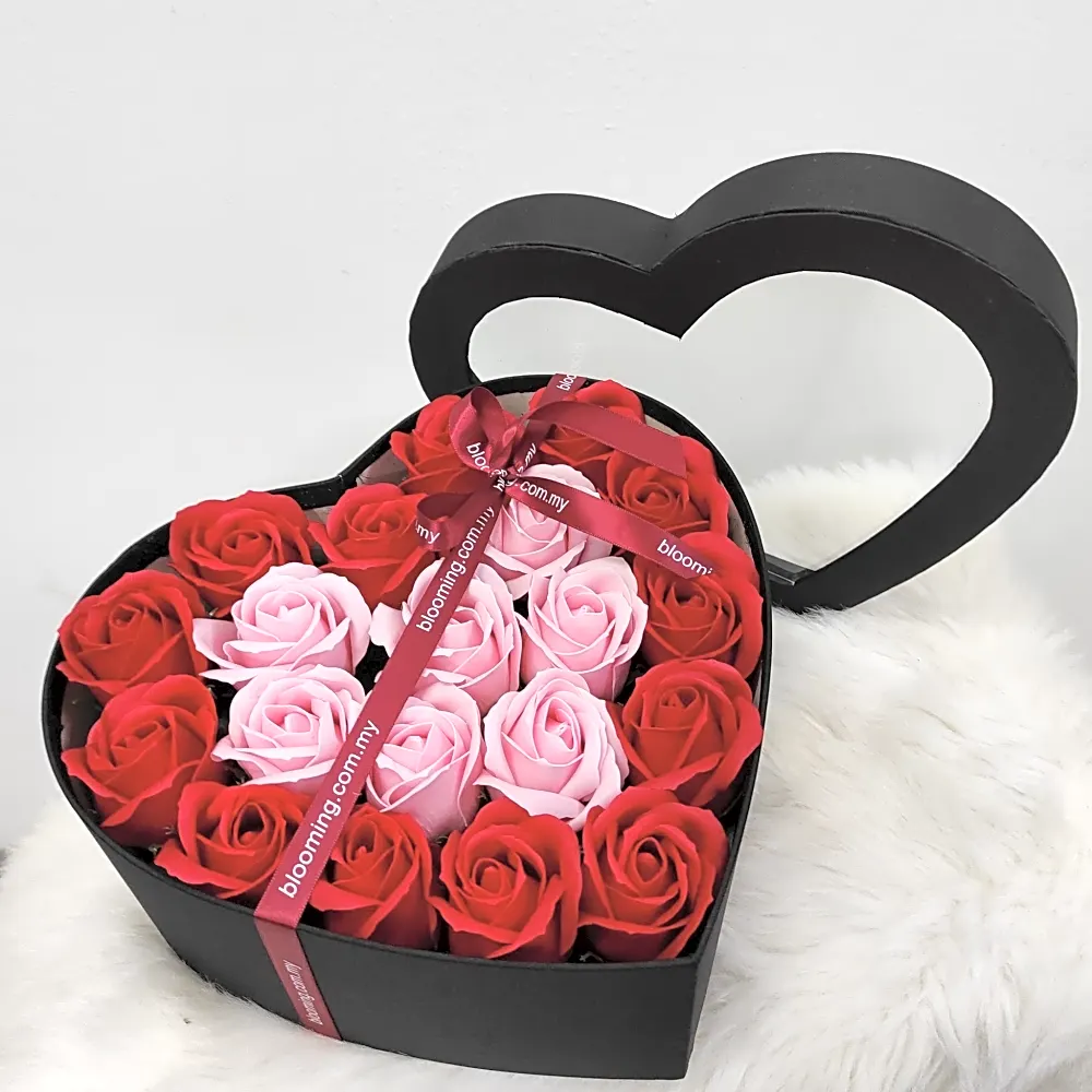 BA014 Roses Box