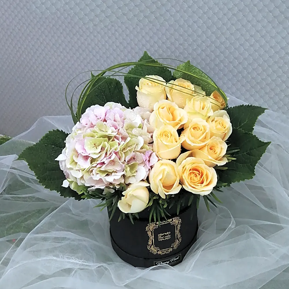 BA031 Flower Box Arrangement