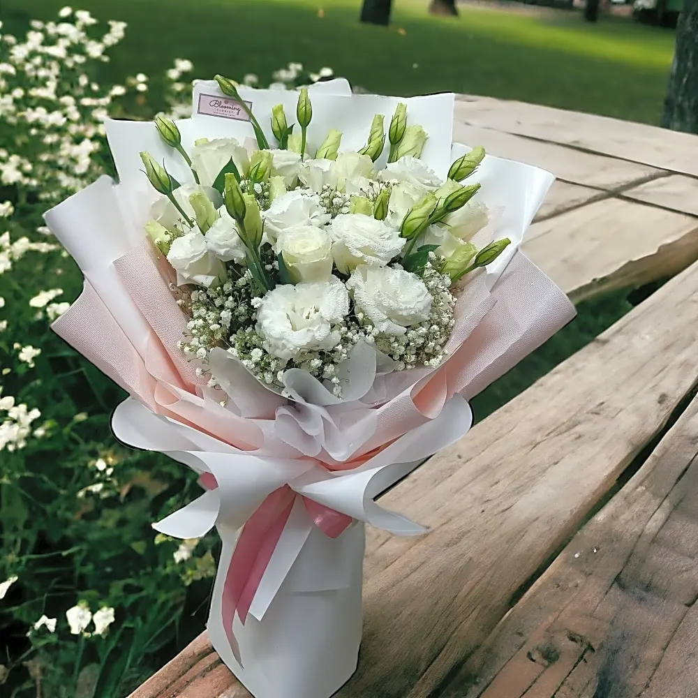 HM0009 Eustoma Hand Bouquet 1