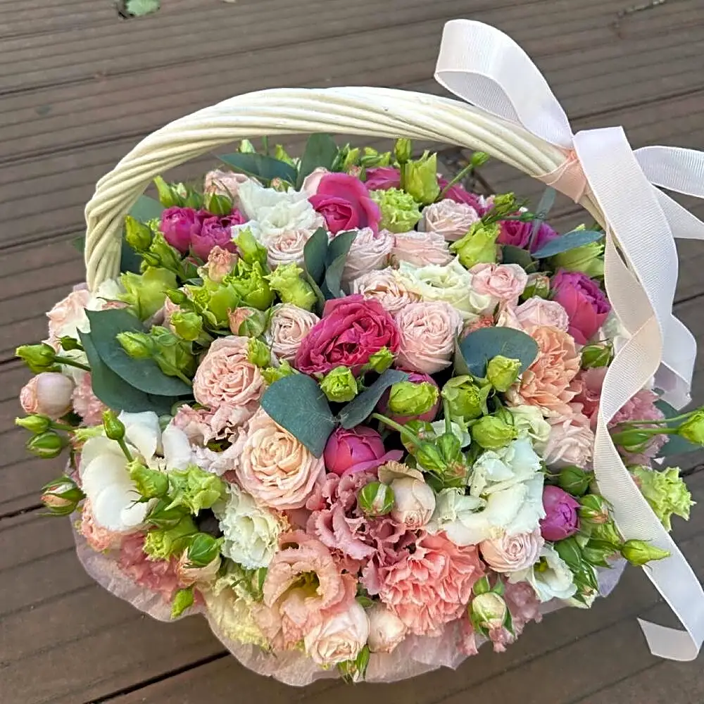 Корзина с цветами00