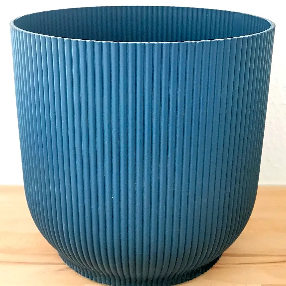 ELHO Plastic Pot - Deep Blue