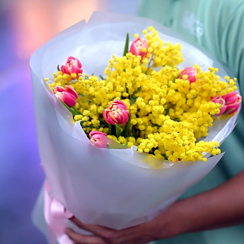 Mimosa Tulip Bouquet -6081