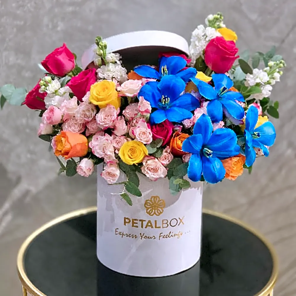 Mixed Flower Smiling Beauty