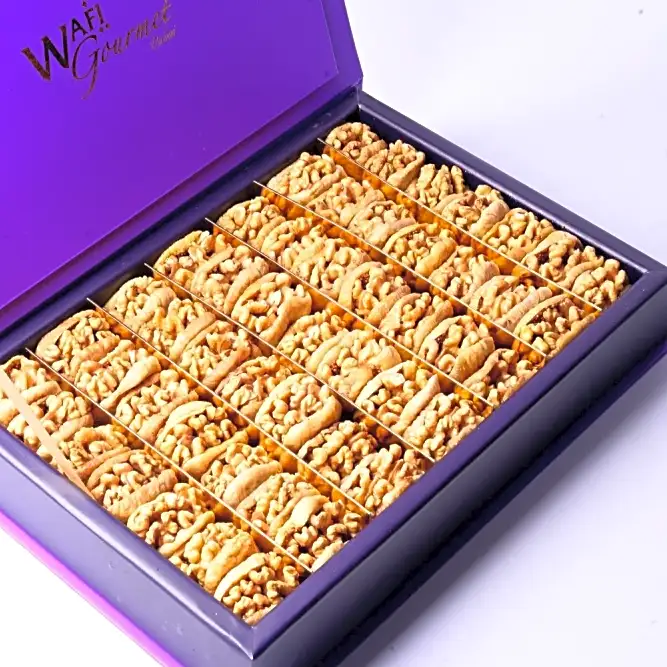 DRIED FIGS STUFFED WITH WALNUT GIFT BOX LARGE