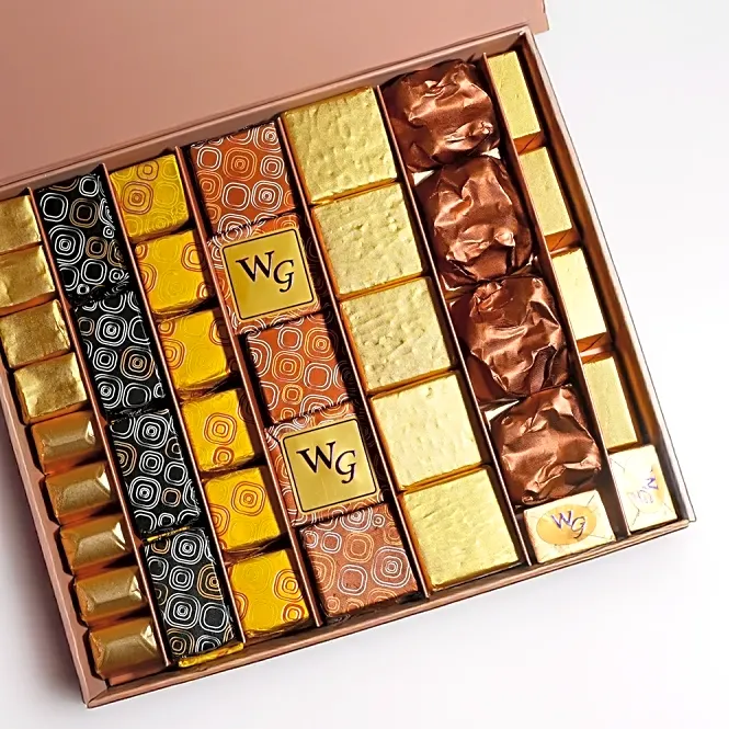 WG WRAPPED CHOCO MAGNET GIFT BOX LG