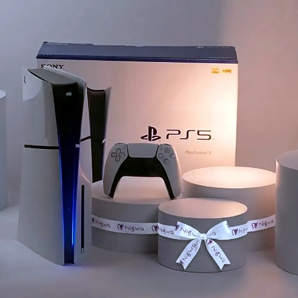 Sony PlayStation 5 Digital Console White Bundle With Extra Dualsense Controller