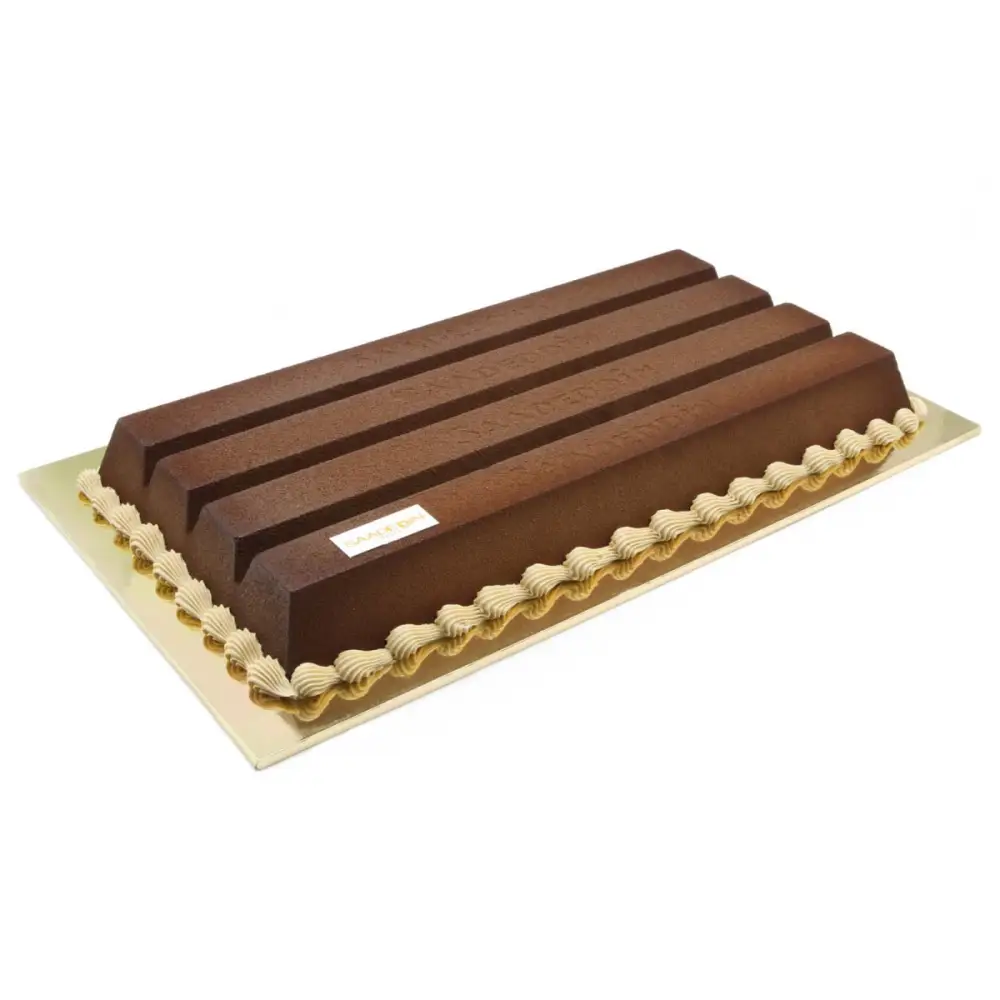 Kitkat cake
