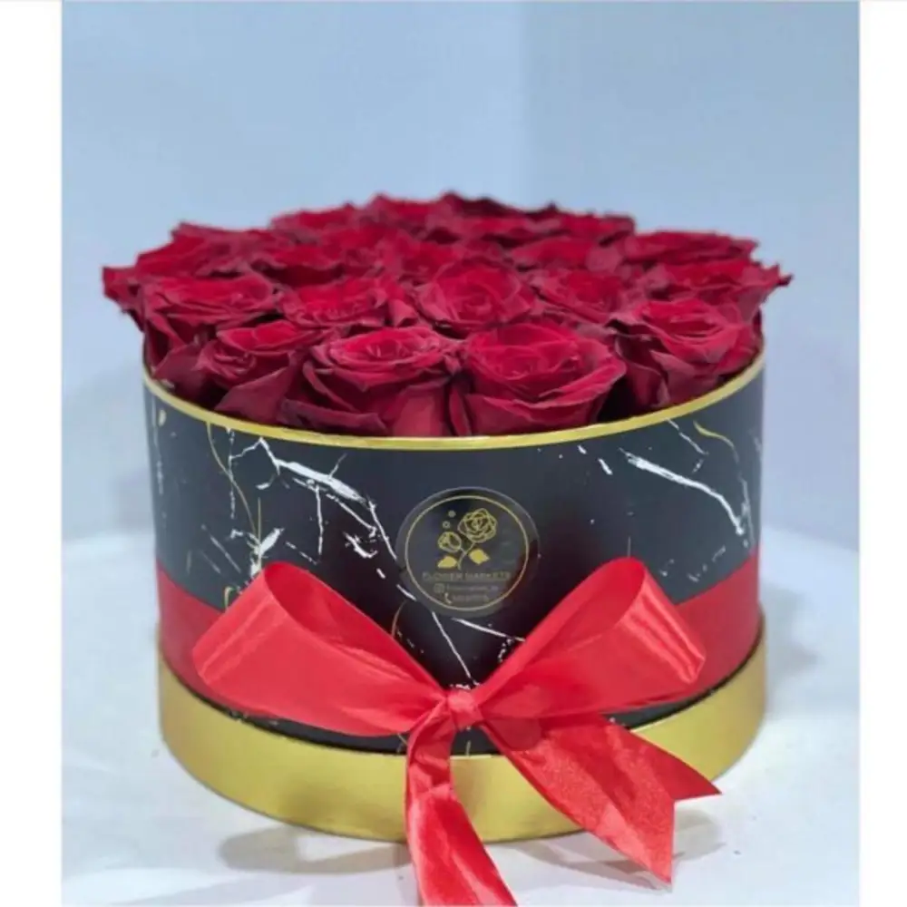 Red roses box